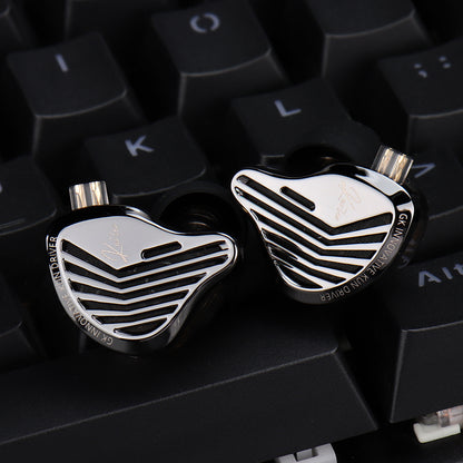 GK Kunten Super Linear Dynamic Driver Silver Plated Wired Detachable Cable In-Ear Monitor Earphones