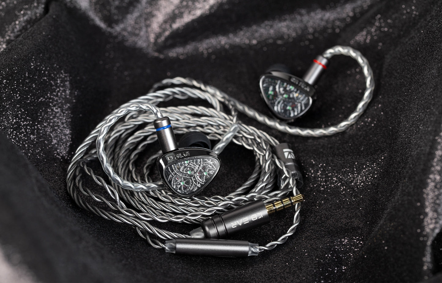 KBEAR Tourbillon X TB-X Carbon Fiber Diaphragm IEM Dynamic Driver Detachable Cable Wired Earphones