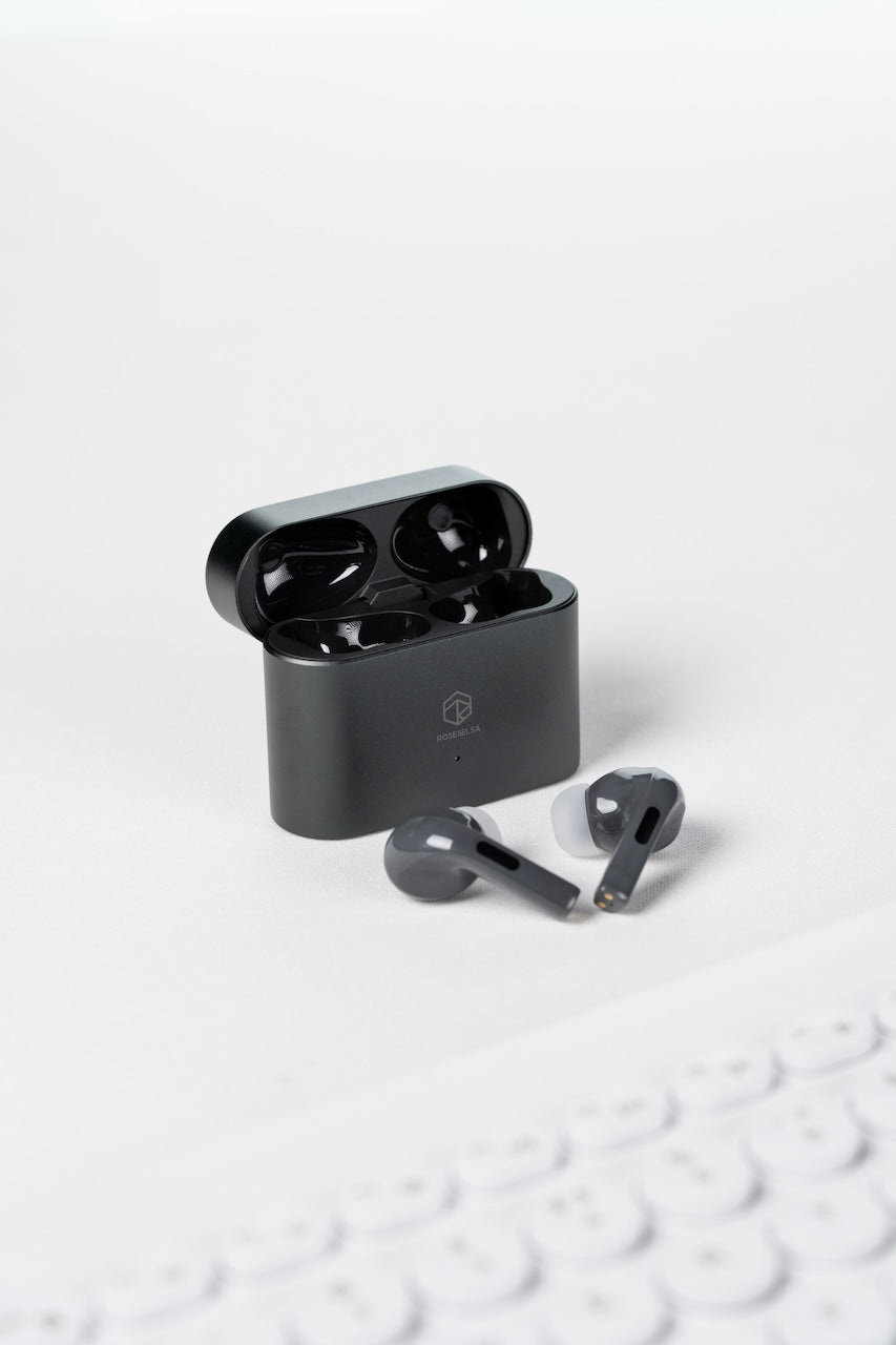 Roseselsa Earfree i5 Hybrid ANC Earfeel Earbuds HiFi TWS Bluetooth 5.3 LDAC True Wireless Earphones